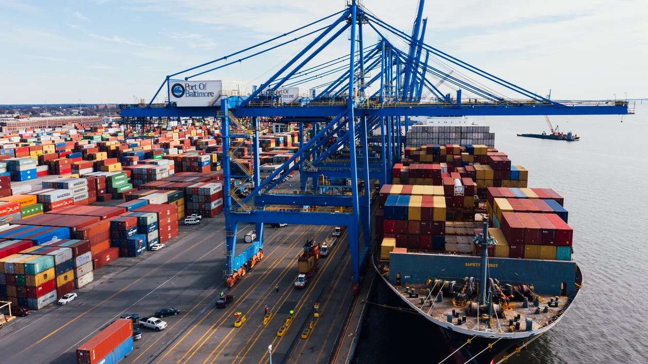 loading ship loading ship